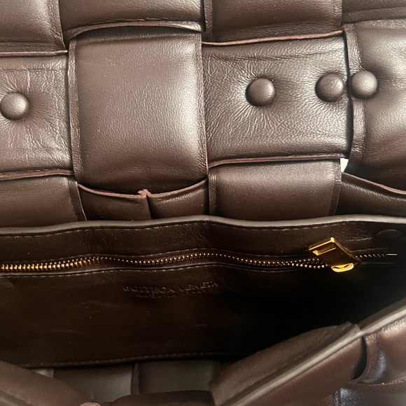 Bottega Veneta Cassette Chain Bag - Chocolate - Picture 14 of 16